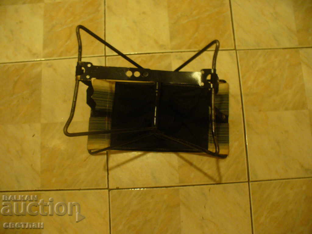 Auction FOLDING FISHING CHAIR Auction FOLDING FISHING CHAIR