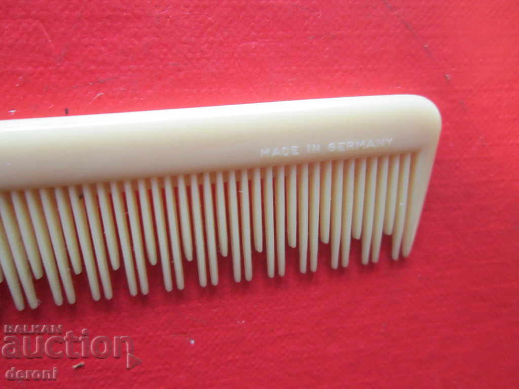 Germană Telstar 218 cu preț 10.00 BGN | € 5.11 Germană Telstar 218 cu preț 10.00 BGN | € 5.11