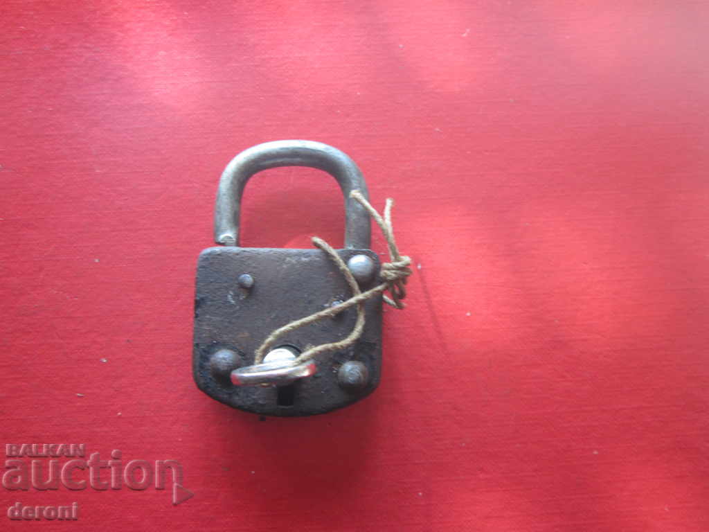Παλαιό γερμανικό λουκέτο με κλειδί - 5 Παλαιό γερμανικό λουκέτο με κλειδί - 5