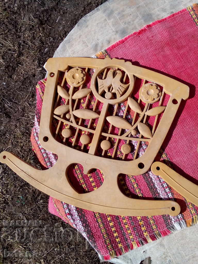 Old crate boards with price 20.00 BGN | € 10.23 Old crate boards with price 20.00 BGN | € 10.23