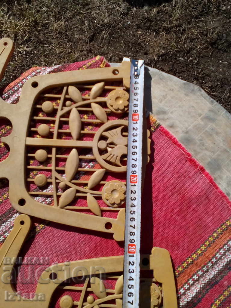 Delivery of Old crate boards Delivery of Old crate boards