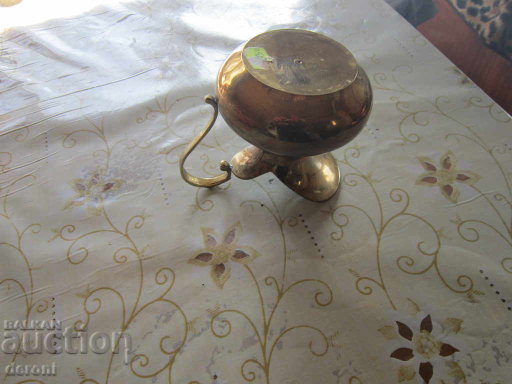 Auction A great German bronze jug Auction A great German bronze jug