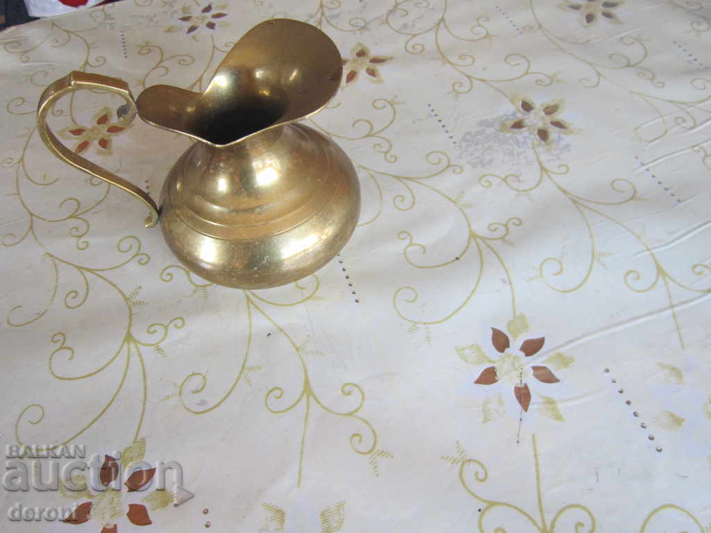 Delivery of A great German bronze jug Delivery of A great German bronze jug