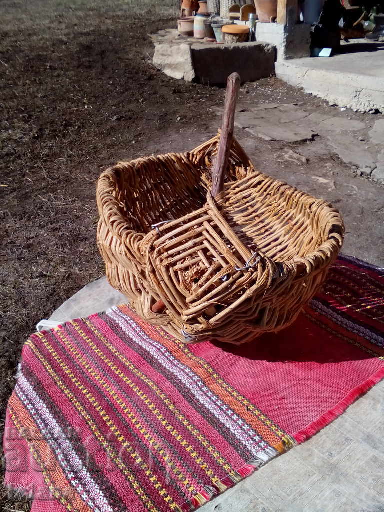 Ancient basket with price 30.00 BGN | € 15.34