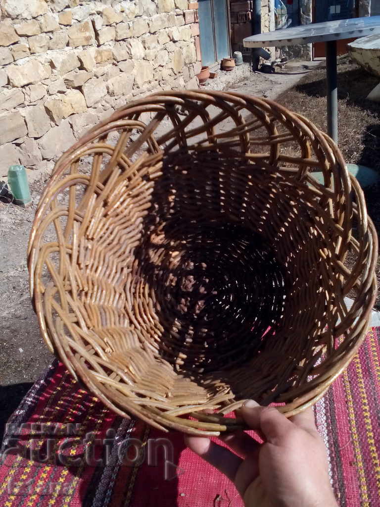 Delivery of Ancient basket, basket