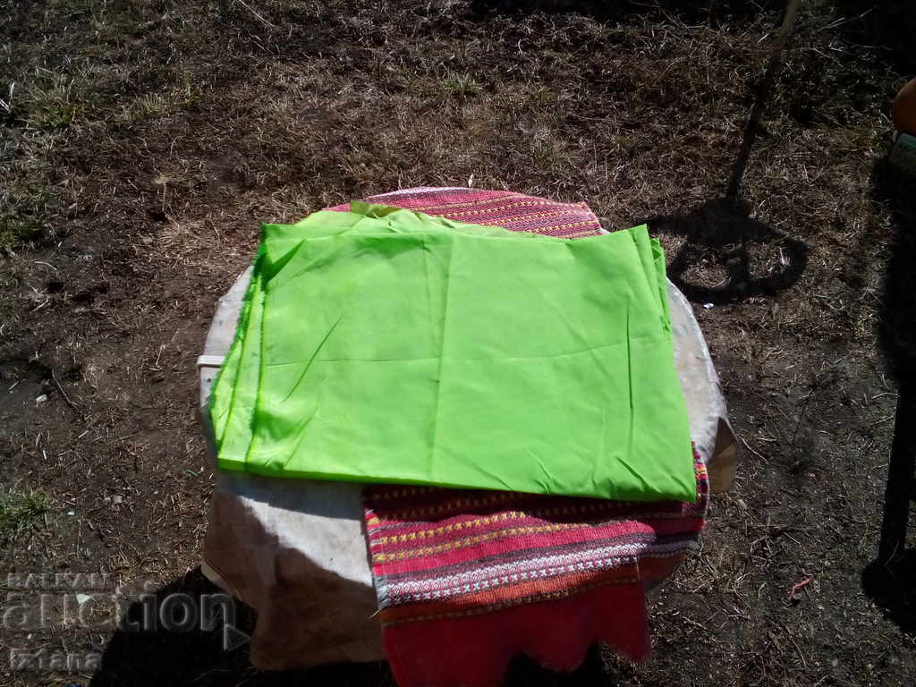 Old cloth with price 5.00 BGN | € 2.56 Old cloth with price 5.00 BGN | € 2.56