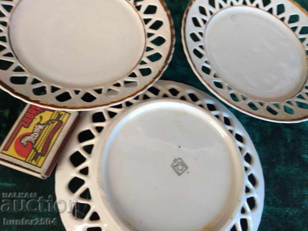 3 πράξεις σημειώνονται πίσω από την ΕΣΣΔ με τιμή 29.95 BGN | € 15.31 3 πράξεις σημειώνονται πίσω από την ΕΣΣΔ με τιμή 29.95 BGN | € 15.31