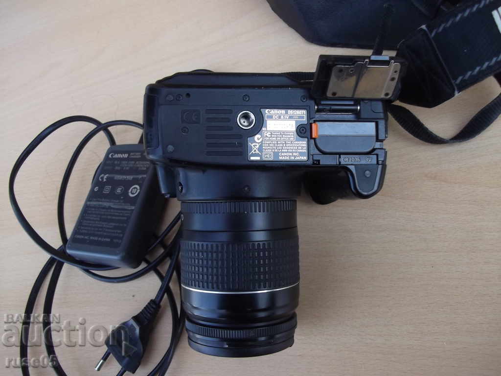 Camera "Canon - EOS - 350D" with lens working - 6 Camera "Canon - EOS - 350D" with lens working - 6