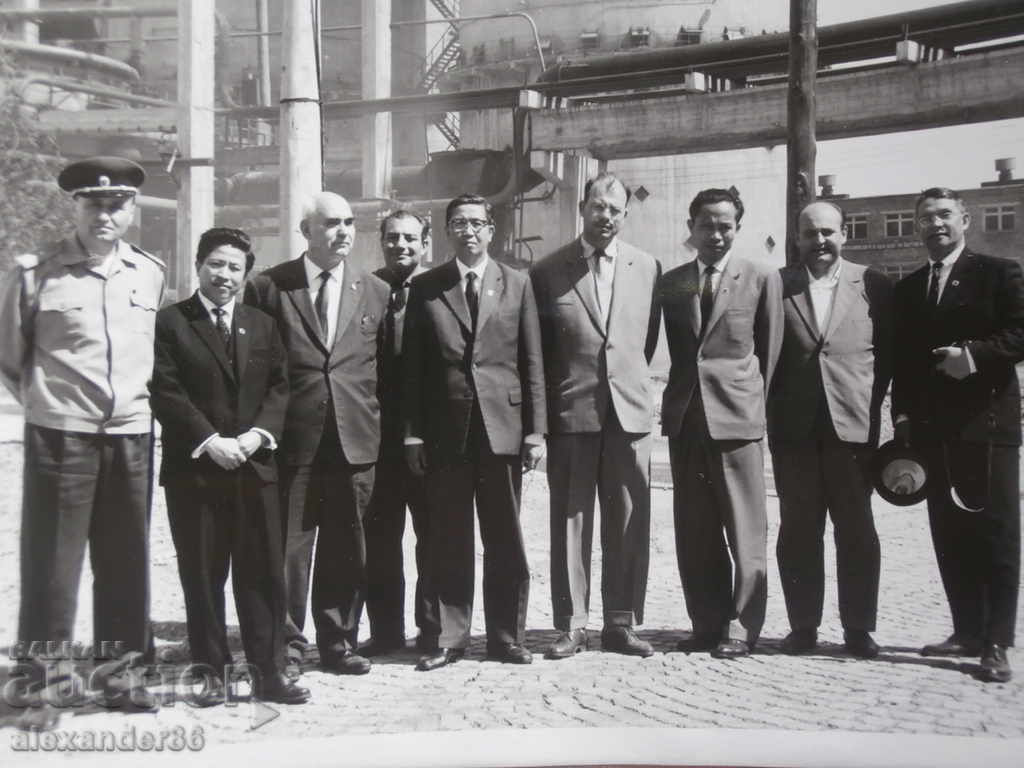 Lieutenant General Delcho Simov with a delegation from Laos 10 photos - 5 Lieutenant General Delcho Simov with a delegation from Laos 10 photos - 5