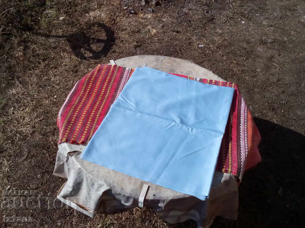 Auction Old cloth Auction Old cloth