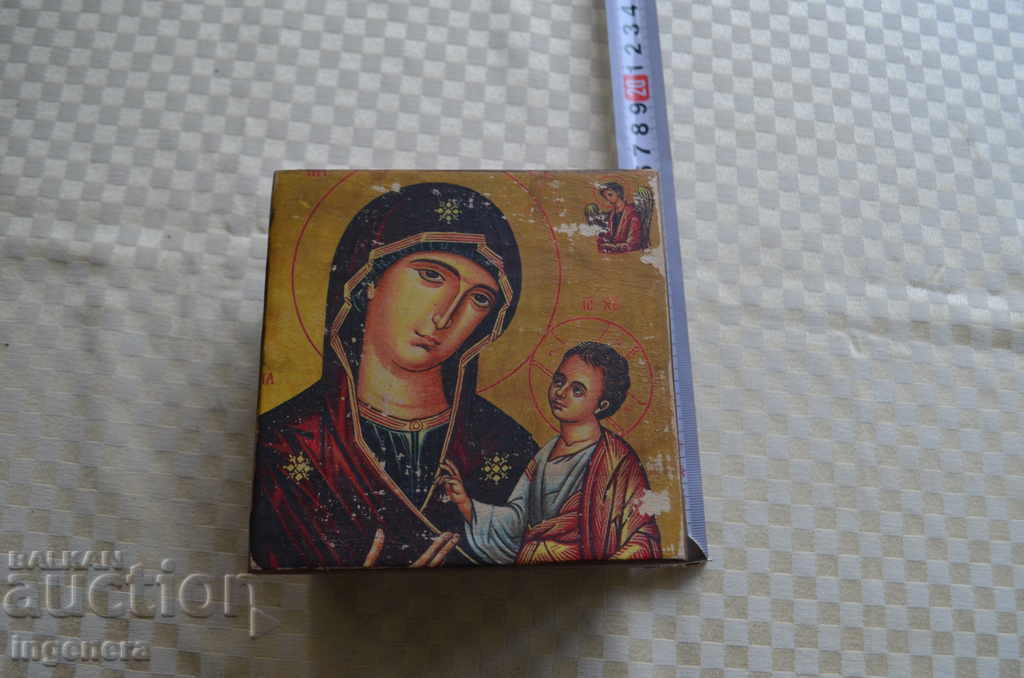 OLD WOOD BOX BOY WITH YOUNGER - 6 OLD WOOD BOX BOY WITH YOUNGER - 6