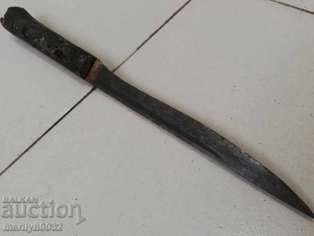 Auction Old butcher's knife without a karakulak handle, shank Auction Old butcher's knife without a karakulak handle, shank