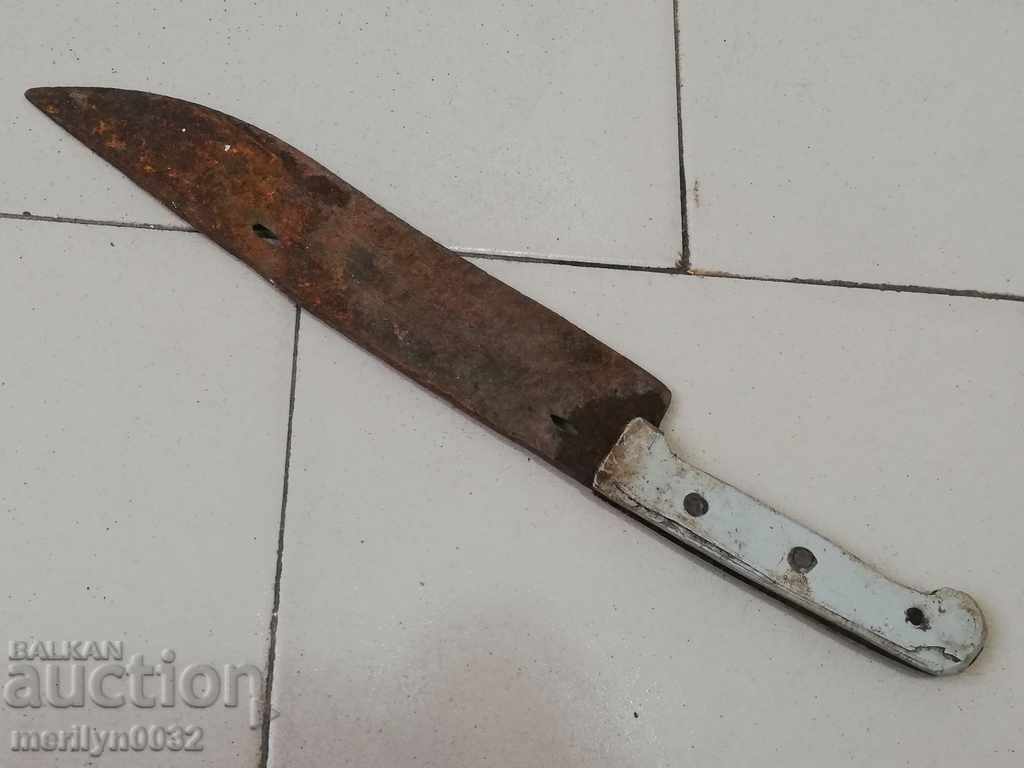 Παλιό μαχαίρι κρεοπωλείου χωρίς καραόκε, μαχαίρι με τιμή 54.00 BGN | € 27.61