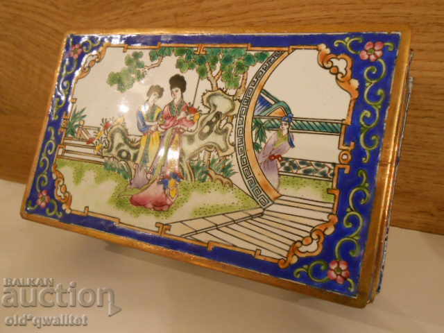 Auction Magnificent old jewelry / small item BOX EMAIL Auction Magnificent old jewelry / small item BOX EMAIL