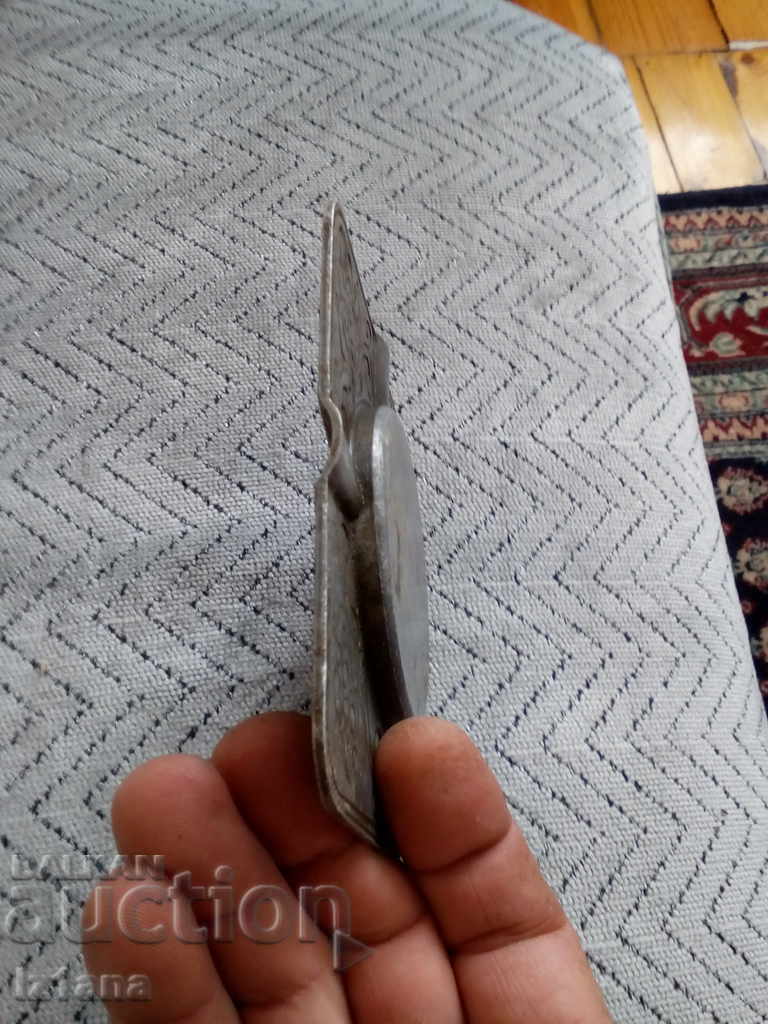 Auction  Old ashtray