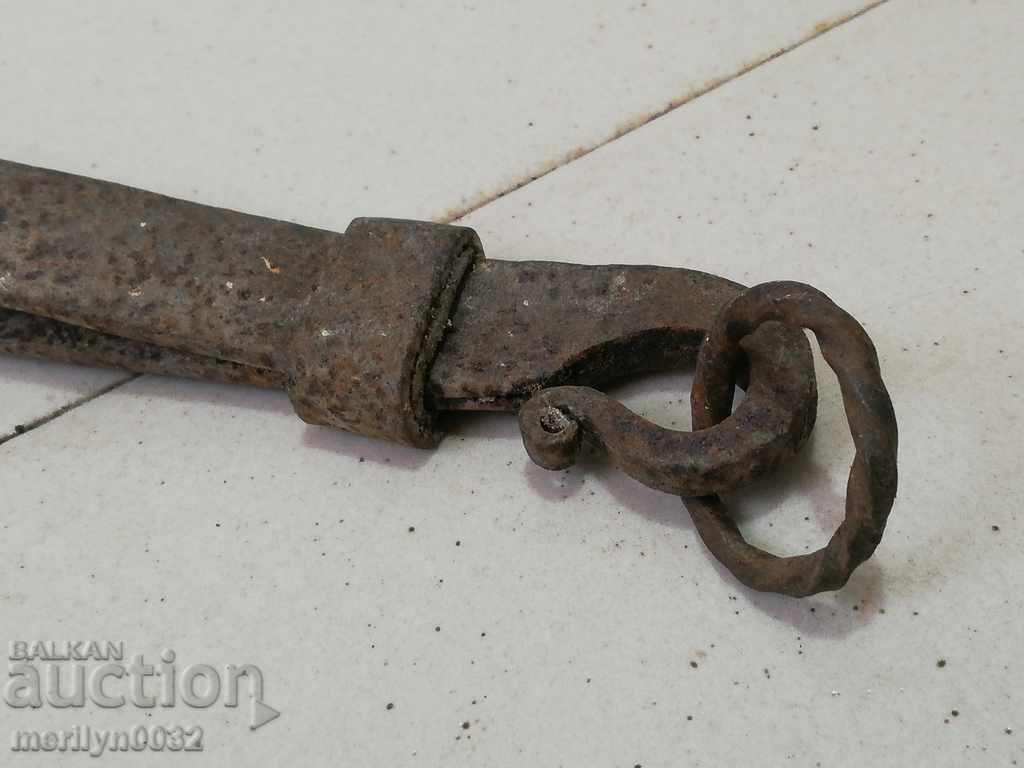 Auction  Old dilaf, mash, wrought iron for a furnace