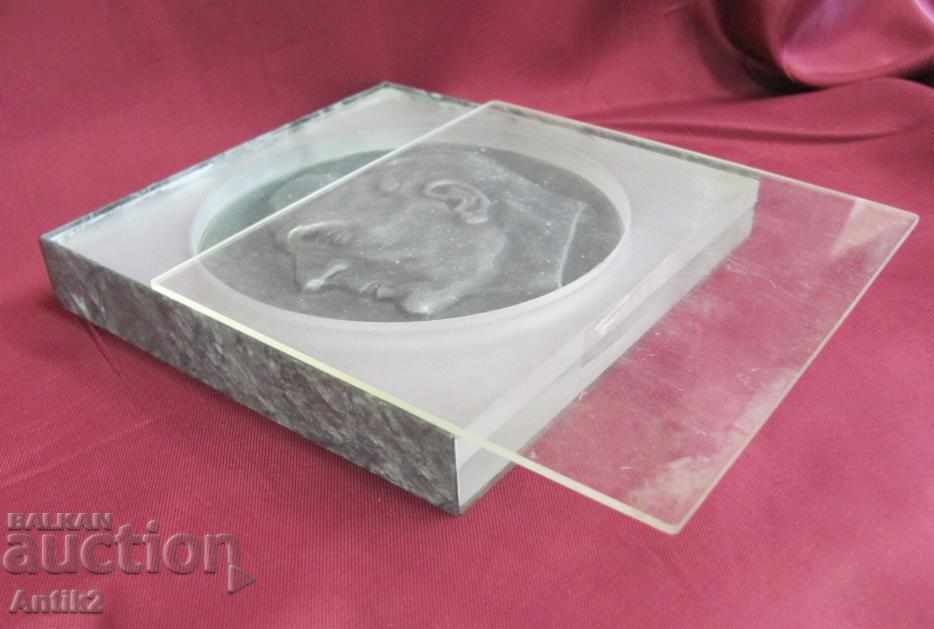 Delivery of 1960 Plaket Semenov Russia Delivery of 1960 Plaket Semenov Russia