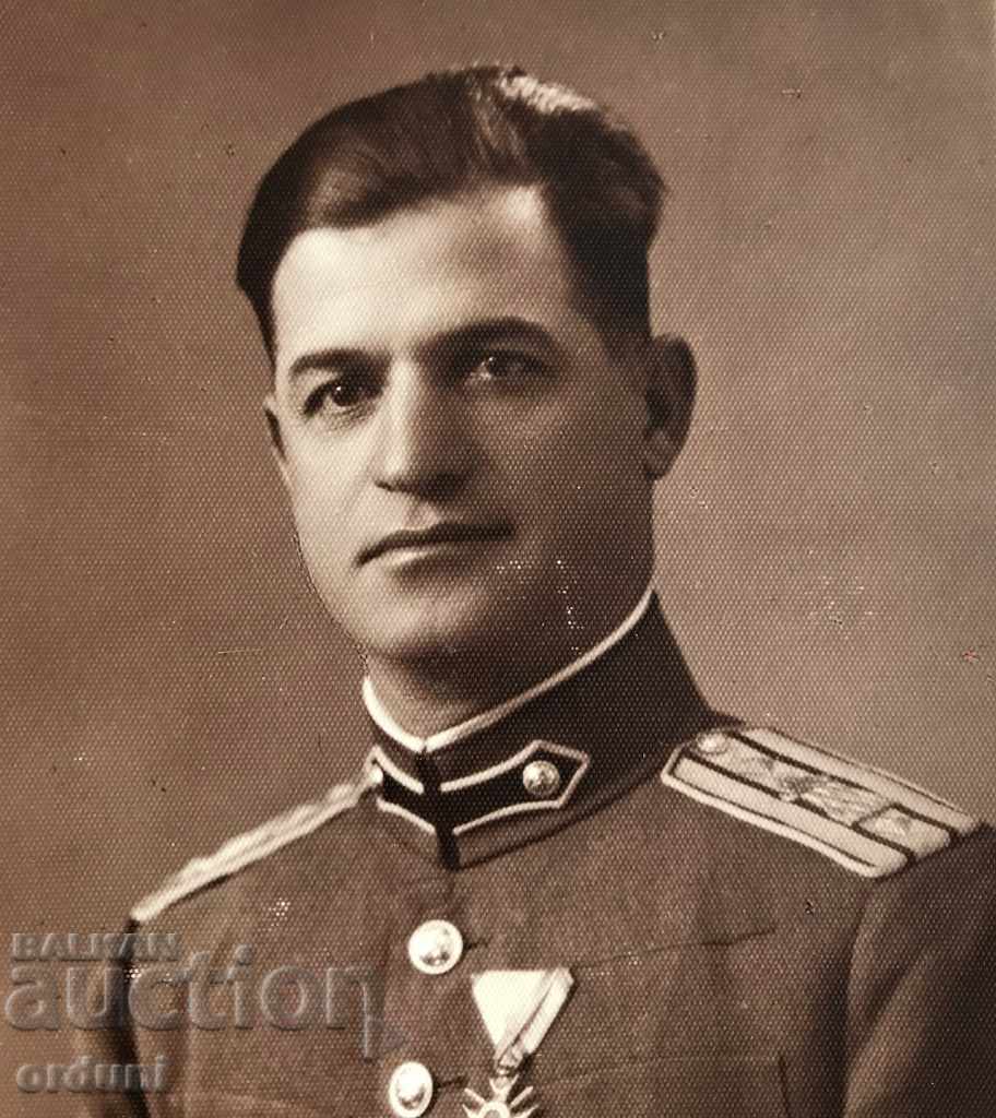 44 The Kingdom of Bulgaria Lieutenant colonel Second regiment 1936. with price 20.00 BGN | € 10.23 44 The Kingdom of Bulgaria Lieutenant colonel Second regiment 1936. with price 20.00 BGN | € 10.23