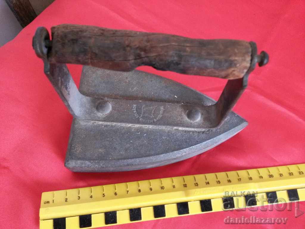 Delivery of Very Rare Old Chugunna Iron 19 Century Delivery of Very Rare Old Chugunna Iron 19 Century