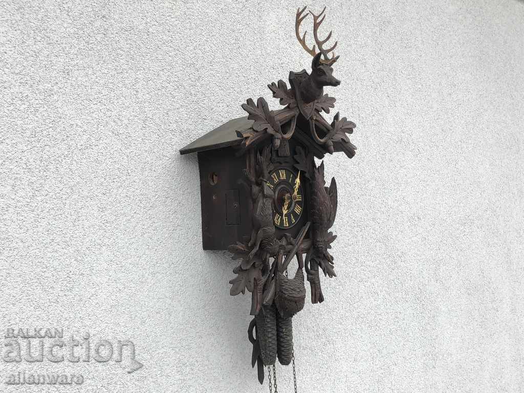 Delivery of Wall Clock Black Forest / Black Forest