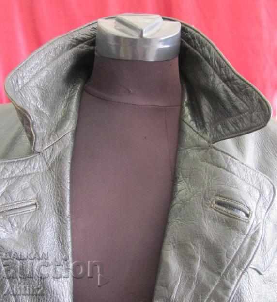 World War II Officer Leather Coat Germany D.R.P with price 630.00 BGN | € 322.11 World War II Officer Leather Coat Germany D.R.P with price 630.00 BGN | € 322.11