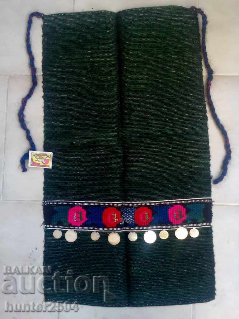 Ladies apron, 70x40 cm long, hand-wound, wool.