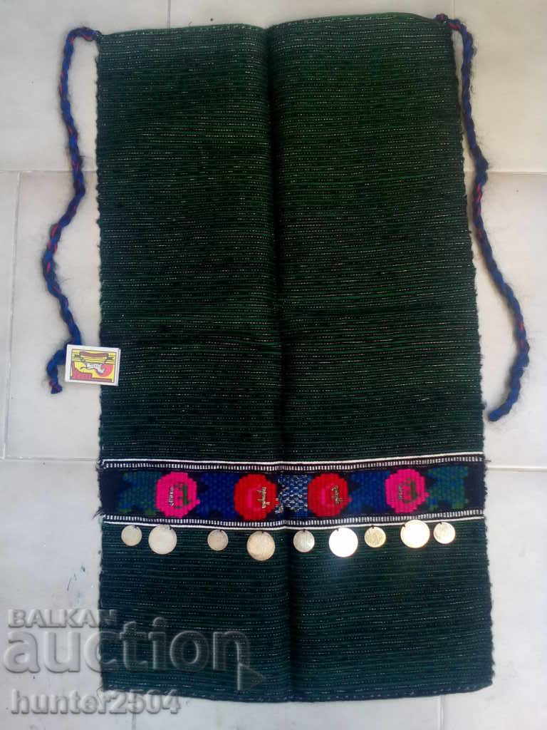 Women's apron, 70x40 cm long, hand-embroidered, wool.