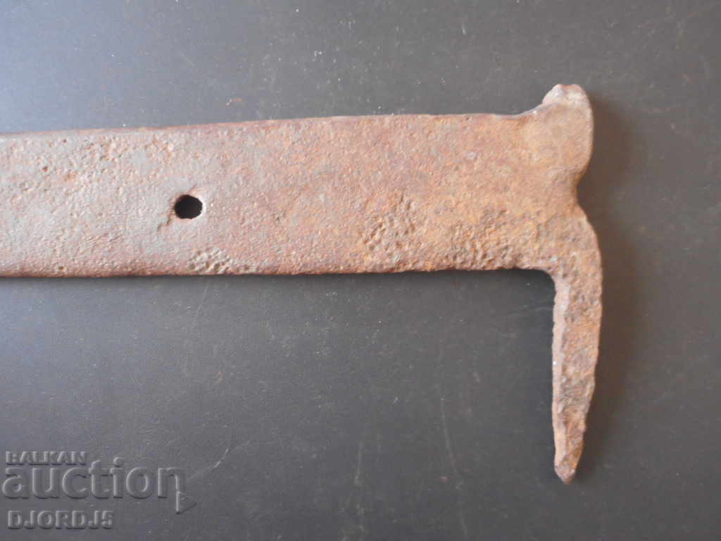 Delivery of Old wrought iron Delivery of Old wrought iron