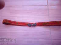 Cureaua cu pafe pentru costum popular pentru copii