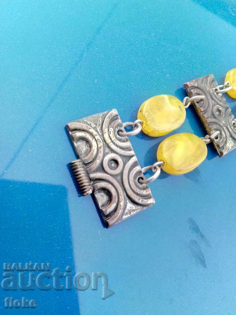 Auction Old ladies' bracelet Auction Old ladies' bracelet