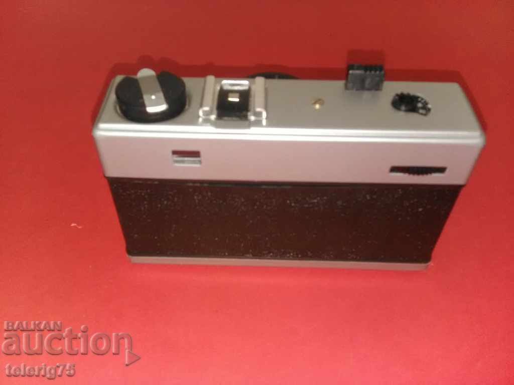 Auction German Star Retro Lent's Camera 'CERTO' KN35 Auction German Star Retro Lent's Camera 'CERTO' KN35
