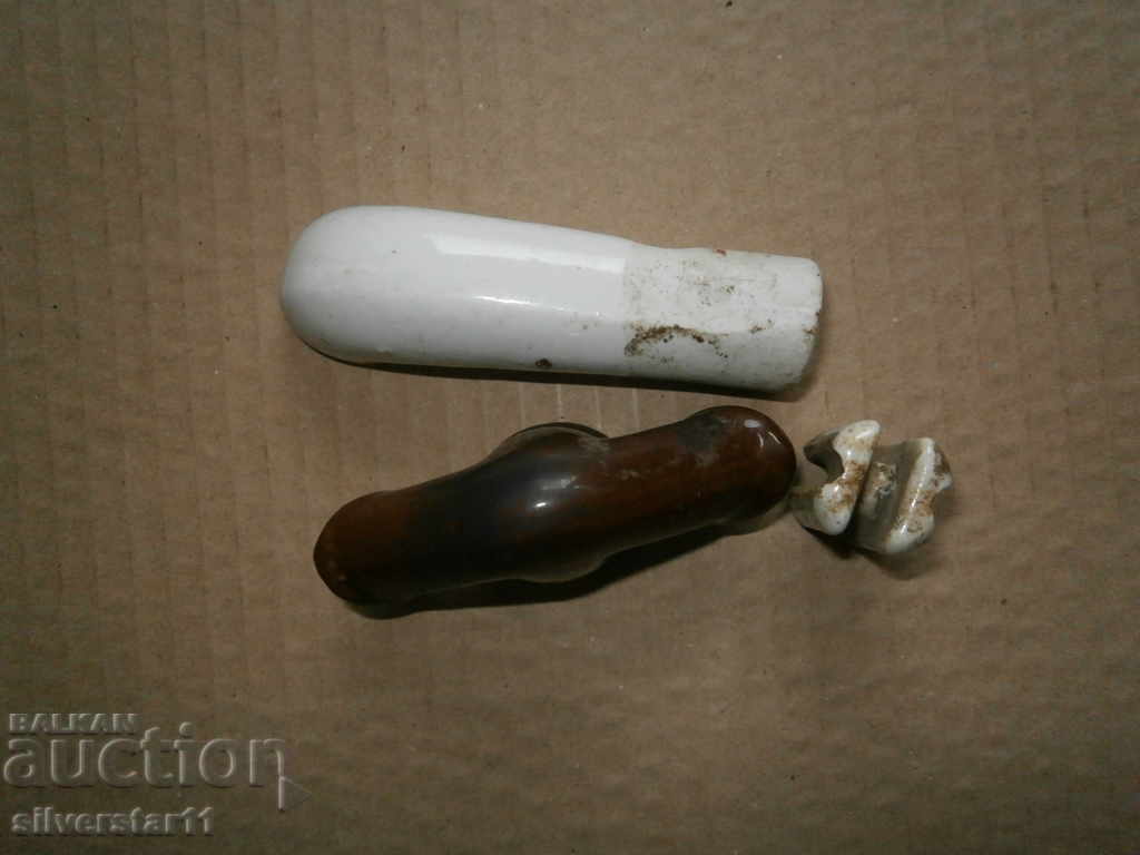 Πολύ απομονωτή πορσελάνης με τιμή 21.00 BGN | € 10.74 Πολύ απομονωτή πορσελάνης με τιμή 21.00 BGN | € 10.74