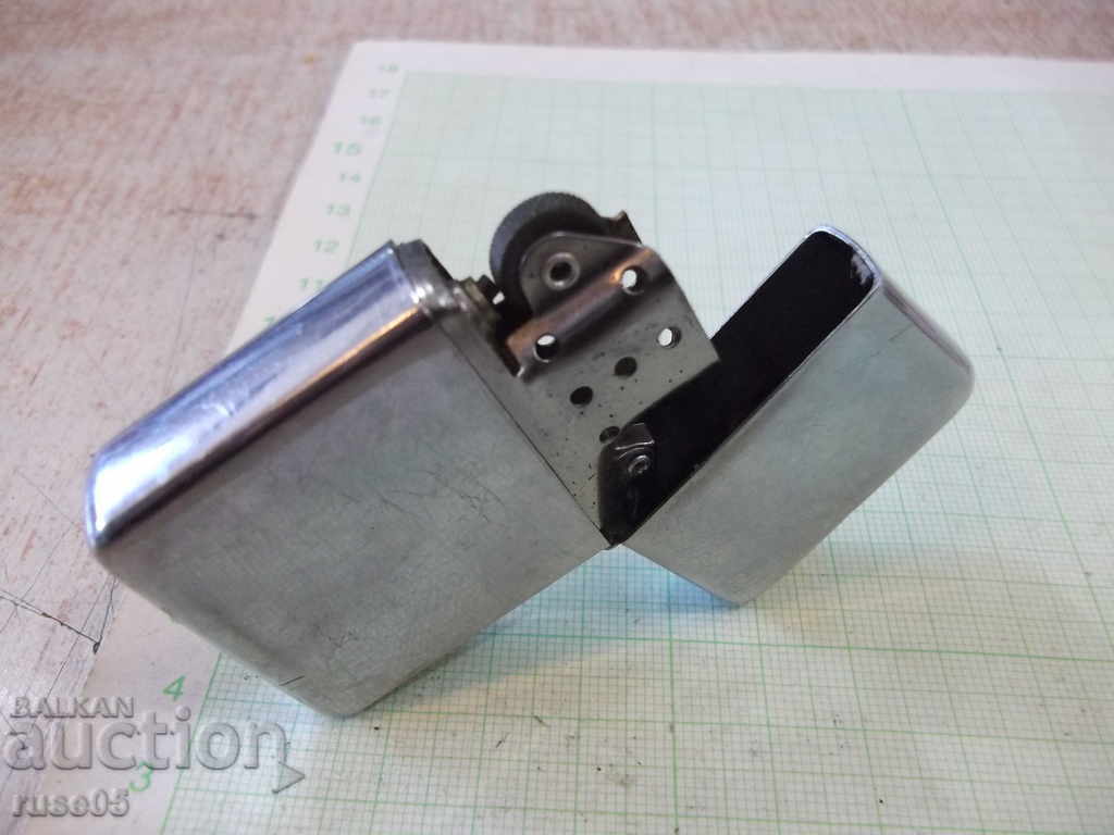 Gasoline lighter working - 3 - 7 Gasoline lighter working - 3 - 7