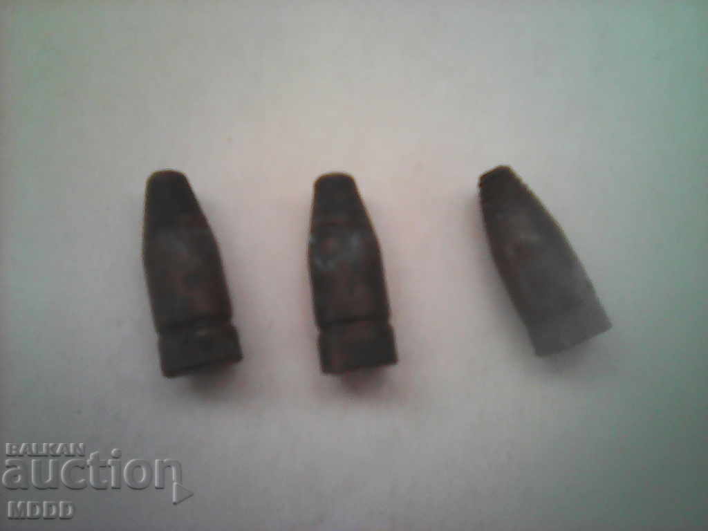 Old bullets / hollow / with price 5.00 BGN | € 2.56 Old bullets / hollow / with price 5.00 BGN | € 2.56