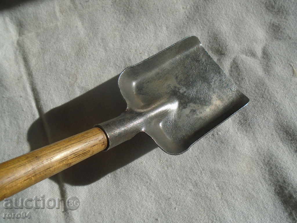 STAR CHILDREN METAL / WOOD LOOP / LOOP with price 10.00 BGN | € 5.11 STAR CHILDREN METAL / WOOD LOOP / LOOP with price 10.00 BGN | € 5.11