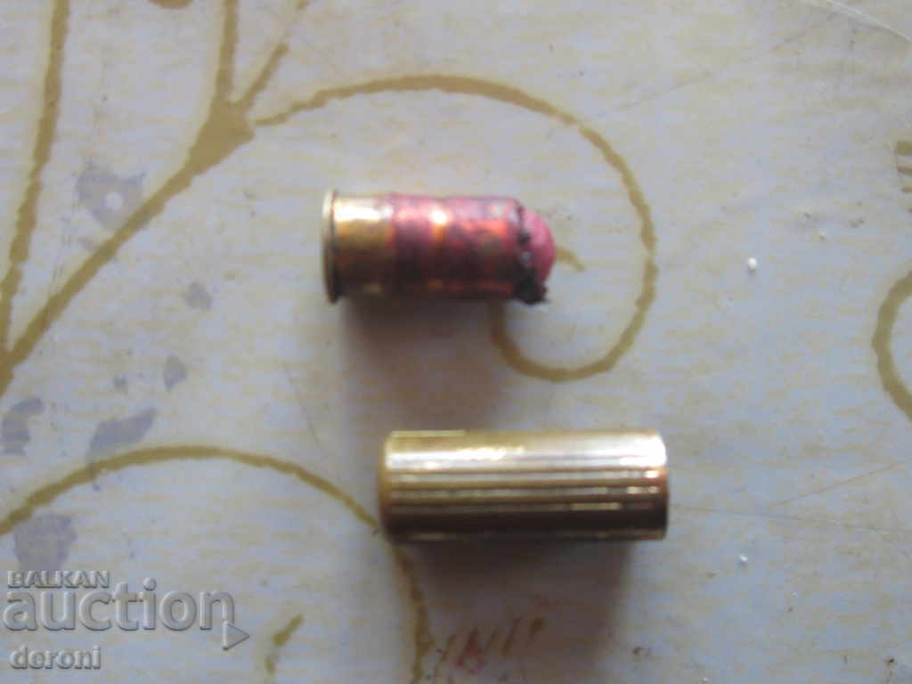 Old bronze purple cartridge cartridge with price 10.00 BGN | € 5.11 Old bronze purple cartridge cartridge with price 10.00 BGN | € 5.11