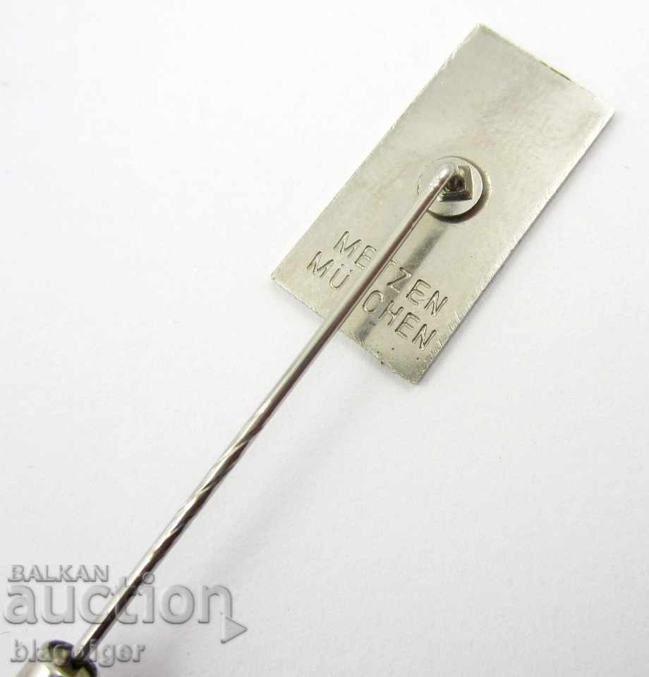 Auction OLD FOOTBALL BADGE - BORUSSIA MUNICHANGLADBACH - GERMANY - RRR Auction OLD FOOTBALL BADGE - BORUSSIA MUNICHANGLADBACH - GERMANY - RRR