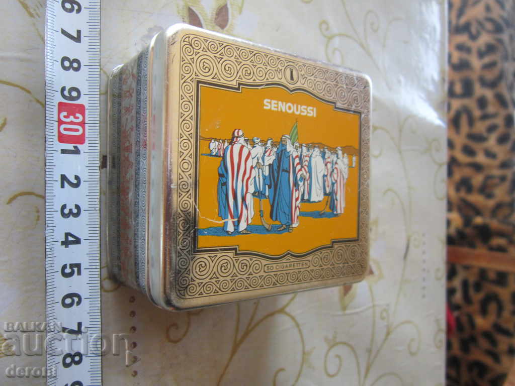Old Senossi 3 tinplate tin box with price 10.00 BGN | € 5.11