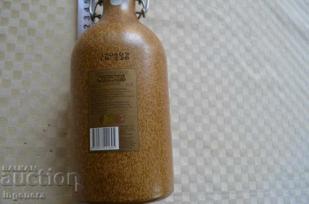 Delivery of BOTTLE CERAMICS, ORIGINAL, BANDEROL, SHISEH Delivery of BOTTLE CERAMICS, ORIGINAL, BANDEROL, SHISEH