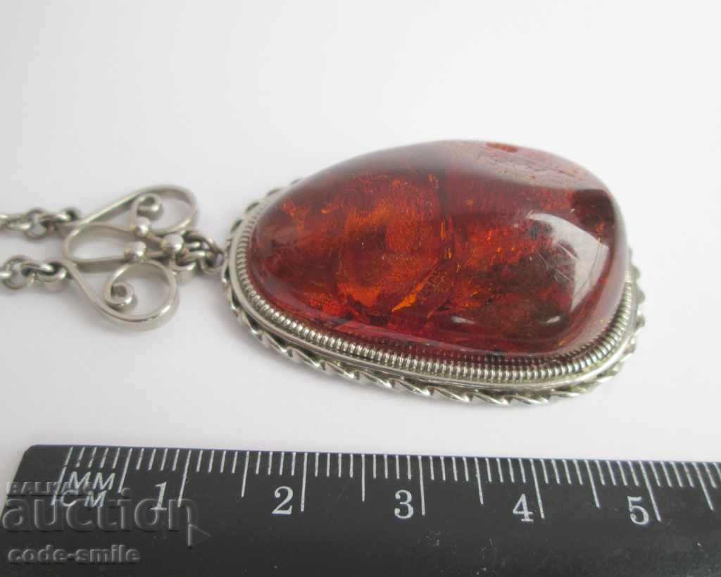 Necklace necklace medallion natural unprocessed amber USSR with price 50.00 BGN | € 25.56 Necklace necklace medallion natural unprocessed amber USSR with price 50.00 BGN | € 25.56