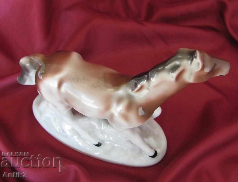 The 60s Old Porcelain Figure Horse Marked IZIDA - 5 The 60s Old Porcelain Figure Horse Marked IZIDA - 5