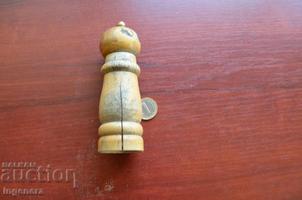 СТАРА ДЪРВЕНА МЕЛНИЧКА с цена 2.90 лв. | € 1.48 СТАРА ДЪРВЕНА МЕЛНИЧКА с цена 2.90 лв. | € 1.48