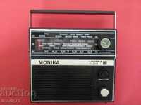 Полско Старо ретро-портативен радио "UNITRA Monika"
