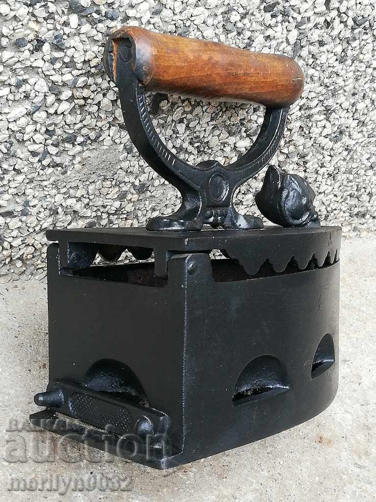 Ancient iron on the 19th century with price 69.00 BGN | € 35.28 Ancient iron on the 19th century with price 69.00 BGN | € 35.28