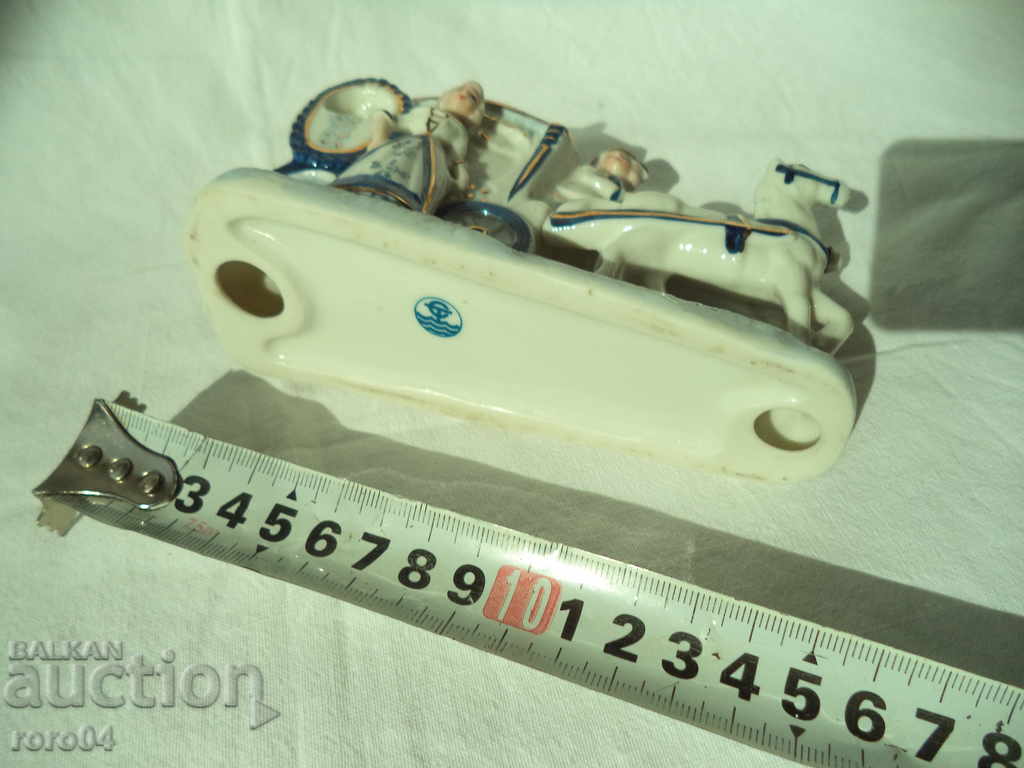 BEAUTIFUL STAR PORCELAIN STATUS - COMPOSITION - MARKED - 6 BEAUTIFUL STAR PORCELAIN STATUS - COMPOSITION - MARKED - 6