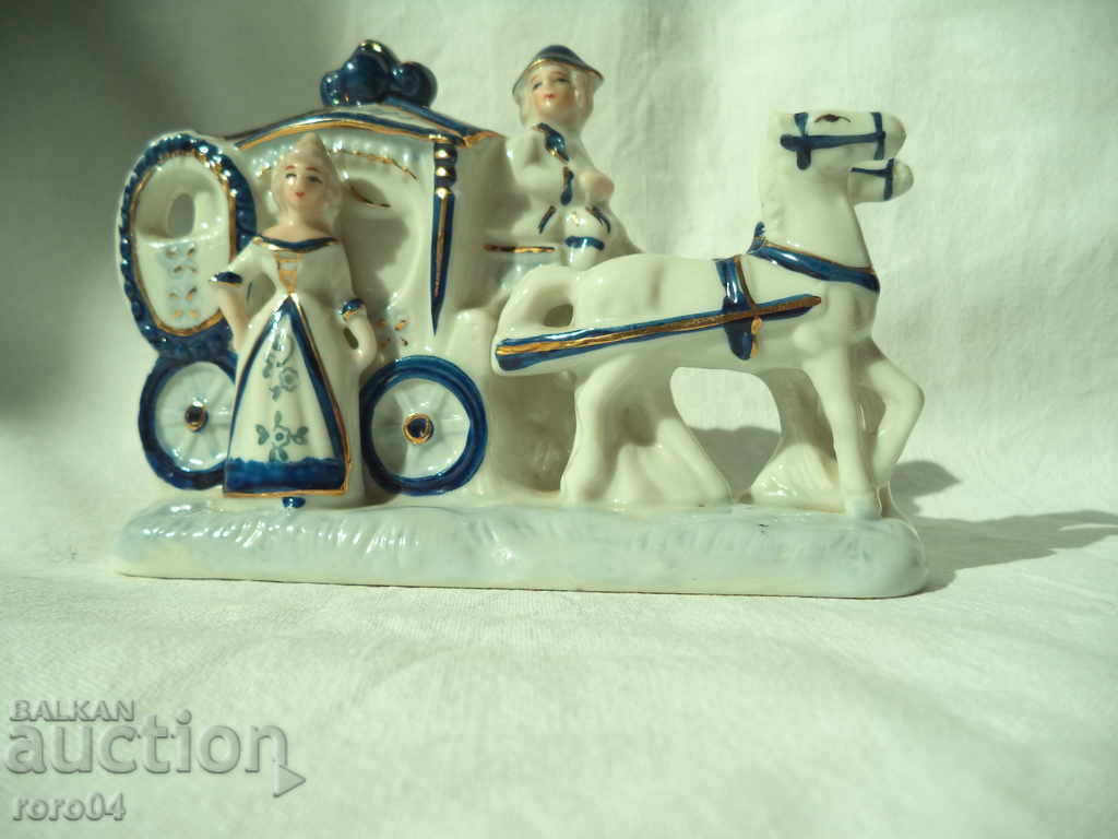 BEAUTIFUL STAR PORCELAIN STATUS - COMPOSITION - MARKED