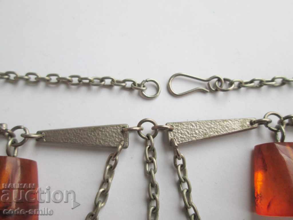 Old necklace necklace jewelery natural amber USSR with price 50.00 BGN | € 25.56 Old necklace necklace jewelery natural amber USSR with price 50.00 BGN | € 25.56