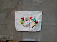 Embroidered kennel pillowcase