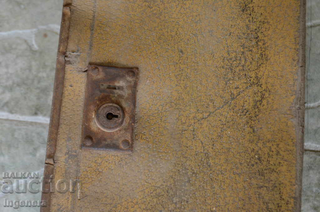 Auction STAR LEATHER SAND, COFFEE, BAG Auction STAR LEATHER SAND, COFFEE, BAG