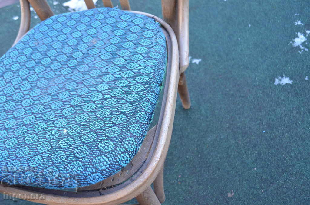 STAR STANDARD CHAIR - 5